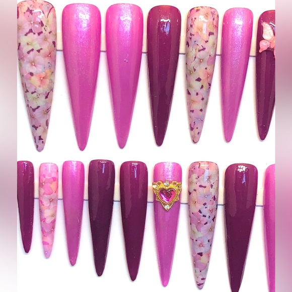 Press On Nails Custom Handmade UV Gel 2X Long Stiletto Purple Metallic Floral - Picture 4 of 6